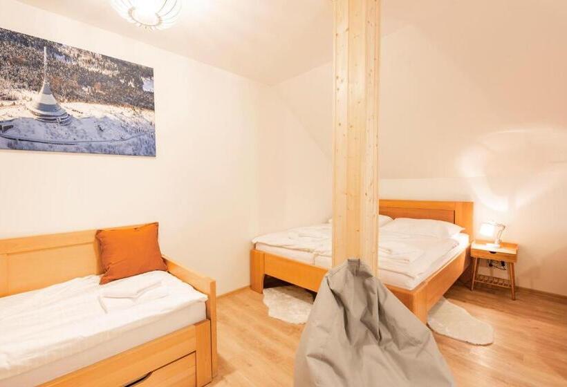 带2个卧室的公寓, úpatí Ještědu   Apartmány