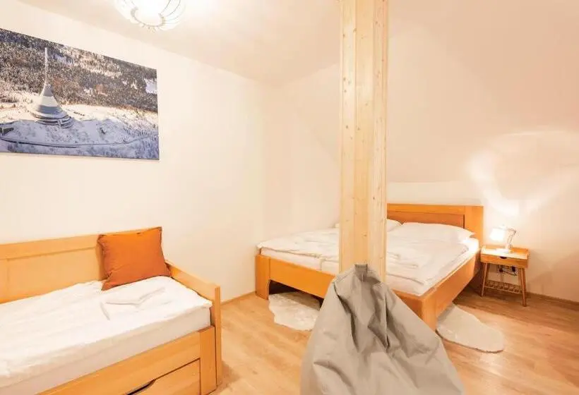 آپارتمان 2 خوابه, úpatí Ještědu Apartmány
