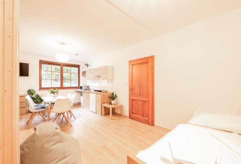 带2个卧室的公寓, úpatí Ještědu   Apartmány