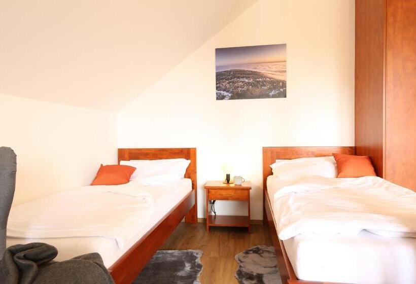 带1个卧室带观景的公寓, úpatí Ještědu   Apartmány