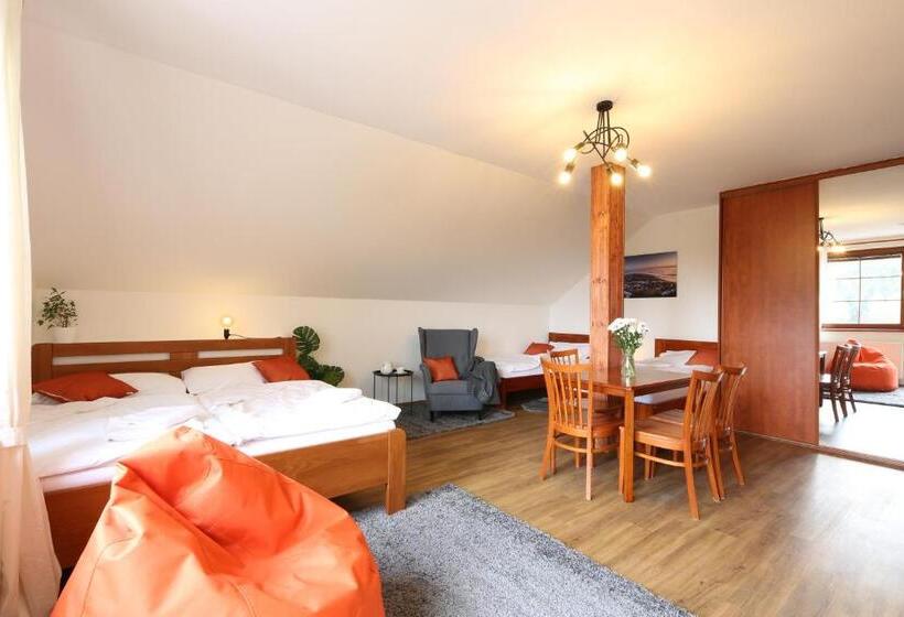 带1个卧室带观景的公寓, úpatí Ještědu   Apartmány