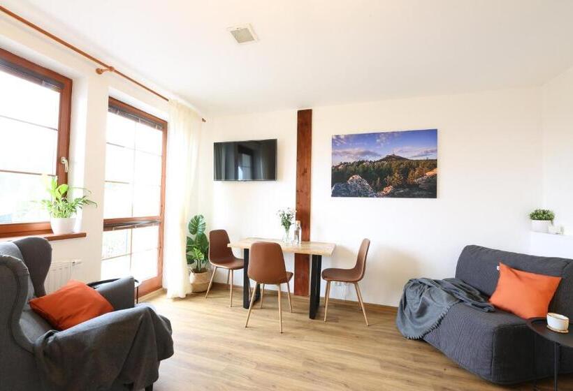 带1个卧室的带阳台的公寓, úpatí Ještědu   Apartmány