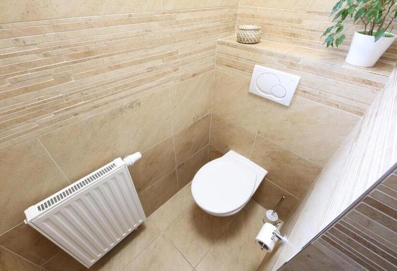 家庭套房, úpatí Ještědu   Apartmány