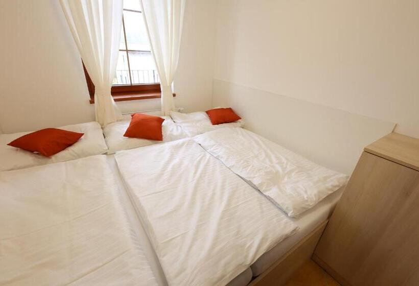 家庭套房, úpatí Ještědu   Apartmány