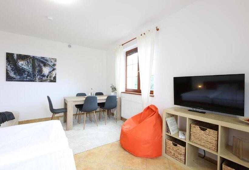 家庭套房, úpatí Ještědu   Apartmány