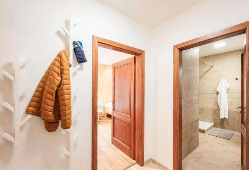 جناح عائلي, úpatí Ještědu   Apartmány