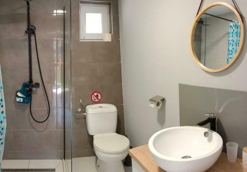 标准间, Casa Justin