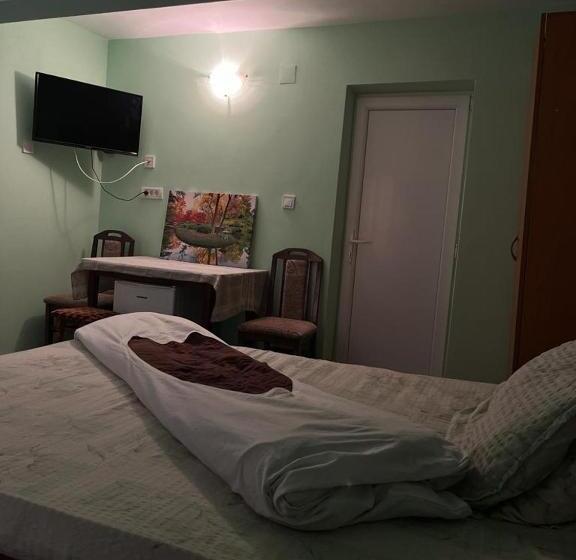 Pokój Deluxe z Balkonem, Casa Dina