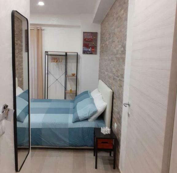 اتاق لوکس با چشمانداز, Maison Marguerite