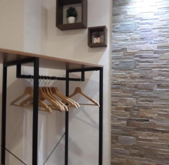 اتاق استاندارد چهار تخته با چشمانداز دریا, Maison Marguerite