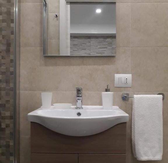 اتاق لوکس, Maison Marguerite