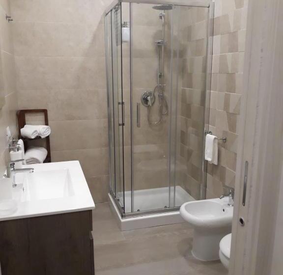 اتاق استاندارد چهار تخته با چشمانداز دریا, Maison Marguerite