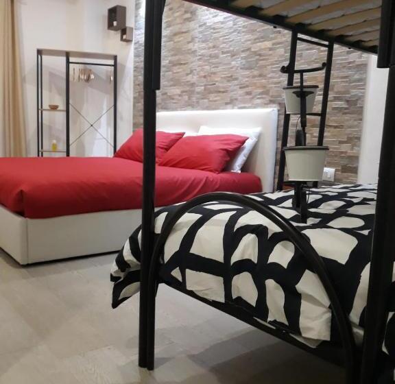 اتاق استاندارد چهار تخته با چشمانداز دریا, Maison Marguerite