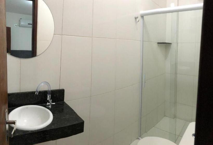 标准三人间, Pousada ô De Casa