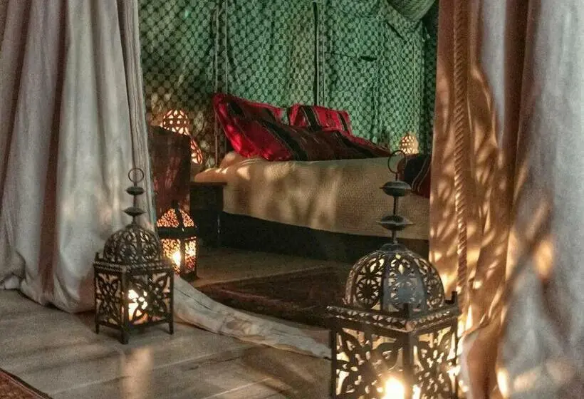 キングサイズベッドのスタンダードルーム, Domaine De La Castagnère