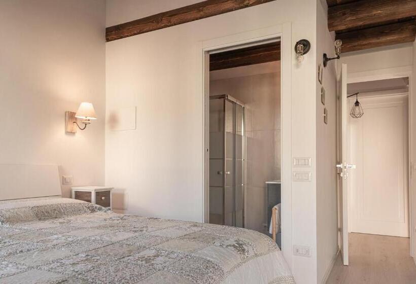 标准间带露台, Appartamenti Monte Selce