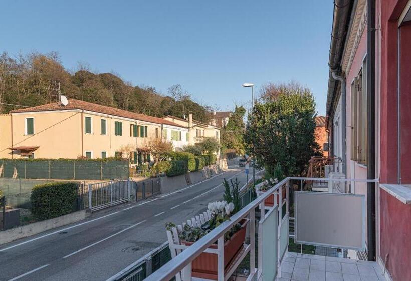 اتاق استاندارد با تراس, Appartamenti Monte Selce