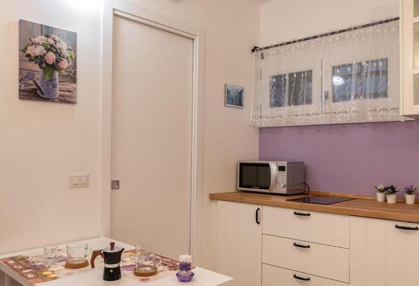 带1个卧室的豪华公寓, Appartamenti Monte Selce