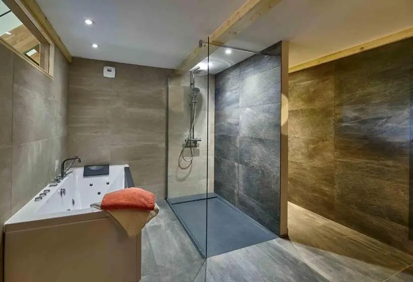 デラックスルーム, Gîte   L Atelier Au 19