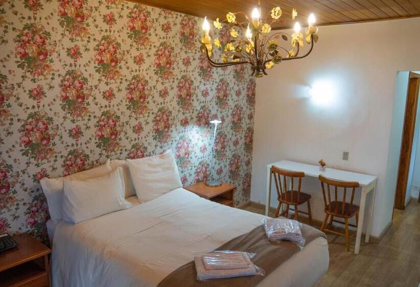 발코니가 있는 스위트, Ascona