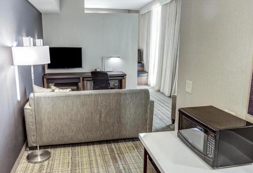 이그제큐티브 스위트 킹침대, Cambria Hotel Plano   Frisco