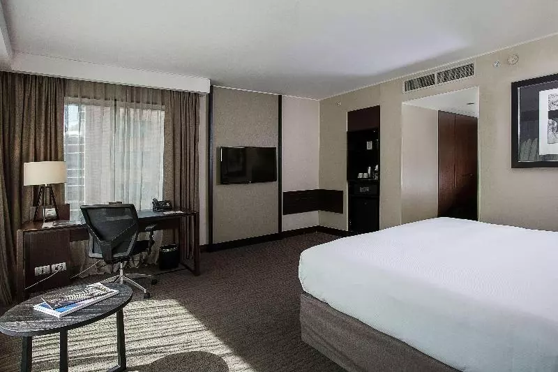 اتاق لوکس با تخت بزرگ, Doubletree By Hilton Hotel Santiago   Vitacura
