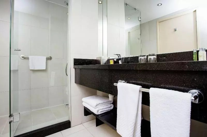 اتاق لوکس با تخت بزرگ, Doubletree By Hilton Hotel Santiago   Vitacura