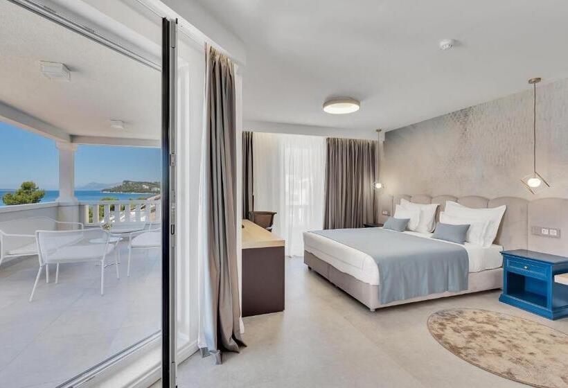 Junior Suite, Laurentum