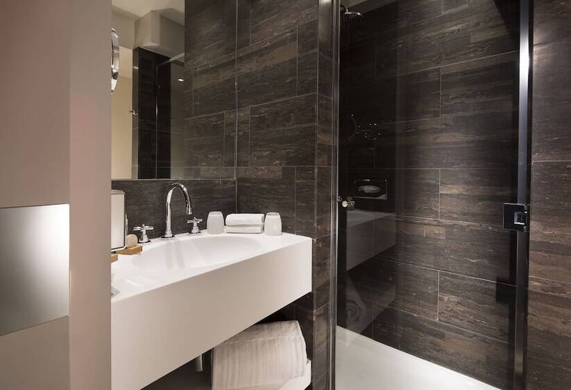 اتاق سوپریور, Le Marianne