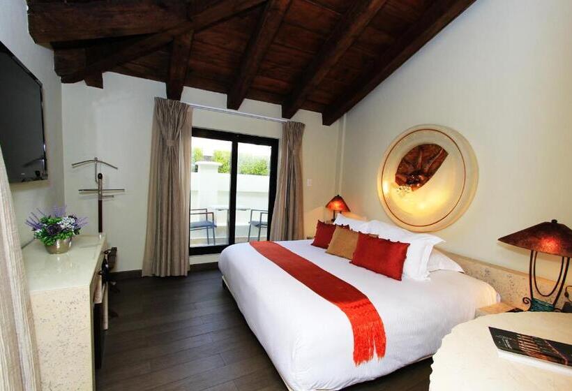 Полулюкс, Plaza Gallery Hotel Boutique