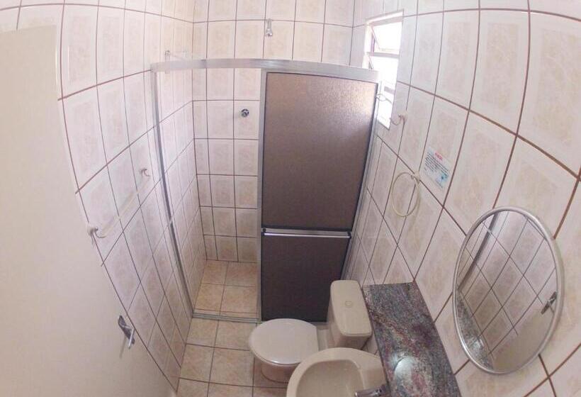 标准三人间, Pousada Portal Da Palmeira