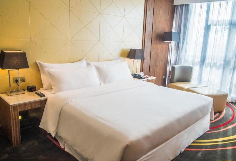 غرفة بيزنس, Ramada Plaza Huizhou East