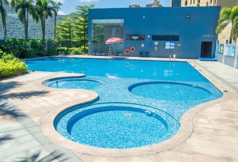 غرفة قياسية سرير كينج, Ramada Plaza Huizhou East