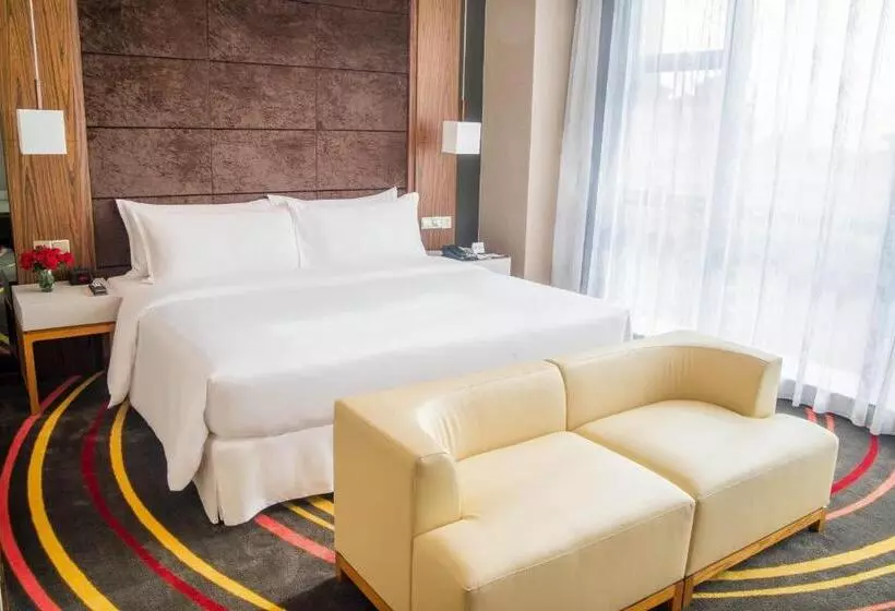 Sviitti King-vuode, Ramada Plaza Huizhou East