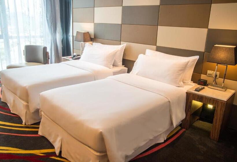 غرفة قياسية, Ramada Plaza Huizhou East