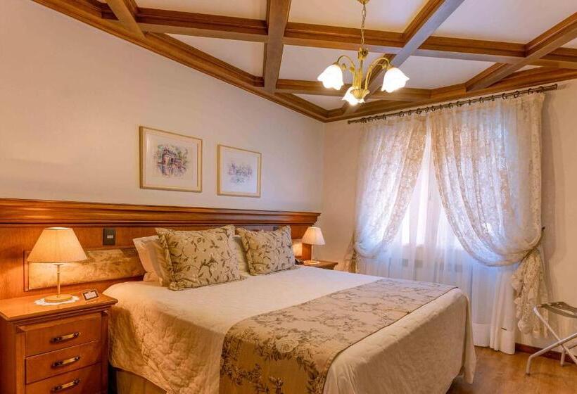 Suite, Ritta Hoppner