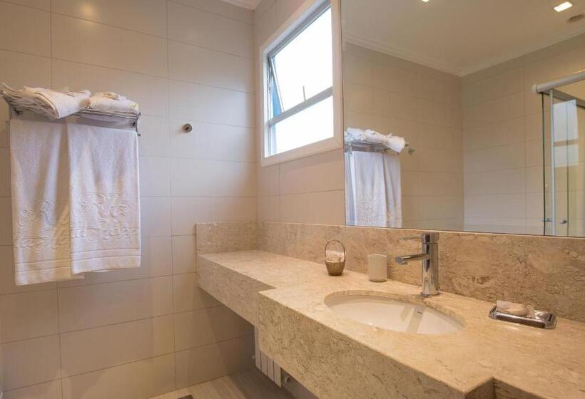 Suite Deluxe, Ritta Hoppner