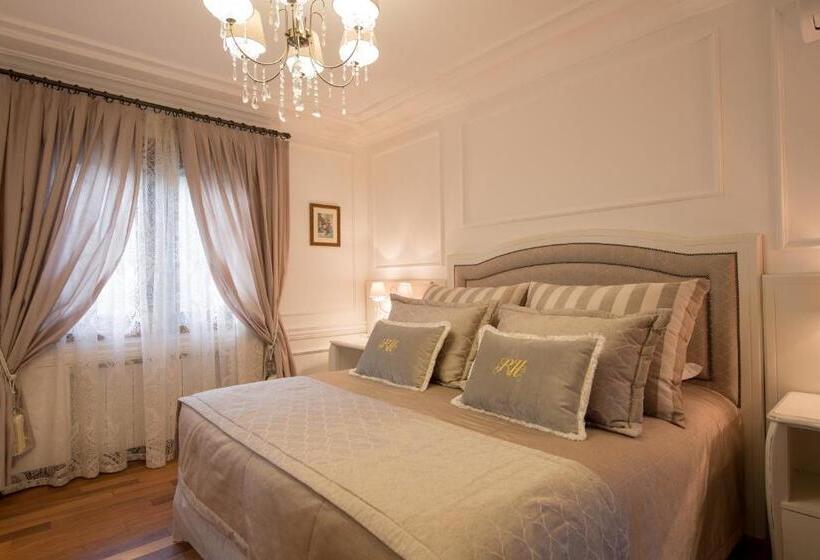 Suite Deluxe, Ritta Hoppner