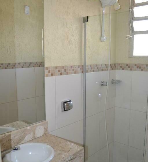 スタンダードルーム, Scala