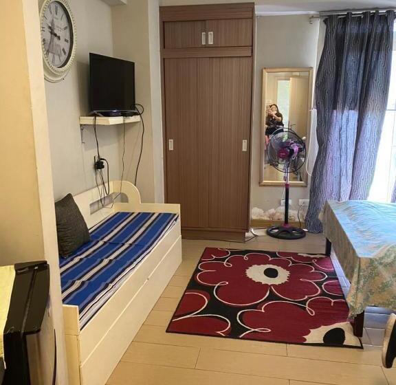استودیوی استاندارد, Favila Condotel Unit 150 Newport Boulevard Near Airport Terminal 3 And All Other Airport
