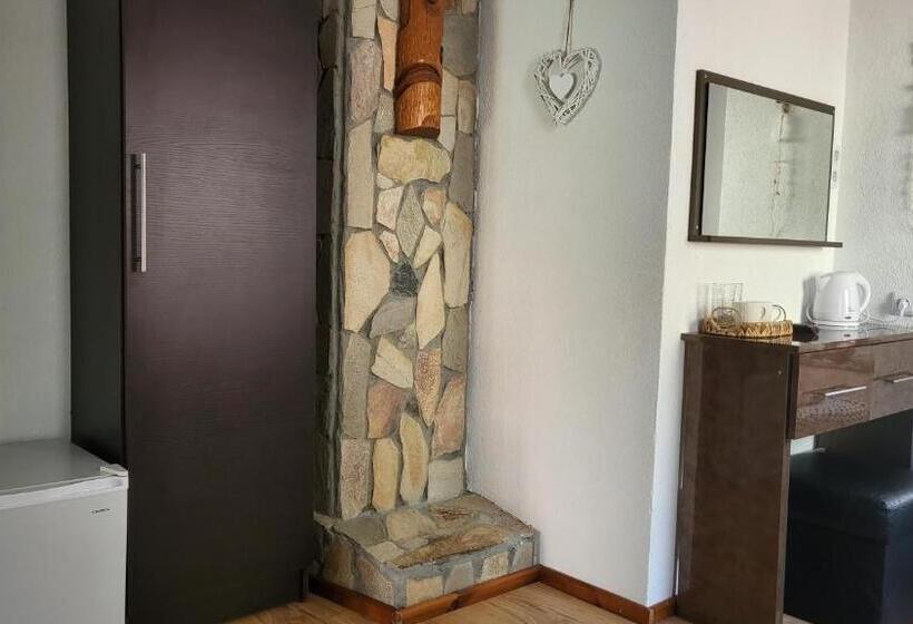 Номер Стандарт с Террасой, Boina House