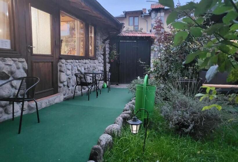 Шале 1 Спальня, Boina House