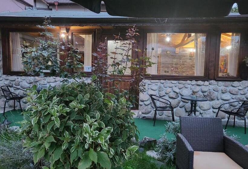 Шале 1 Спальня, Boina House