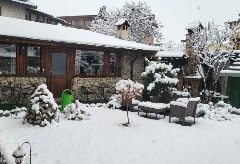 Шале 1 Спальня, Boina House