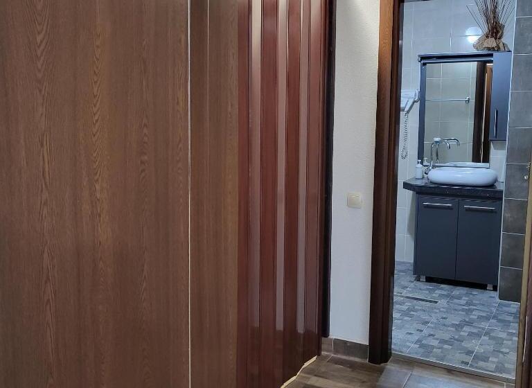 Шале 1 Спальня, Boina House