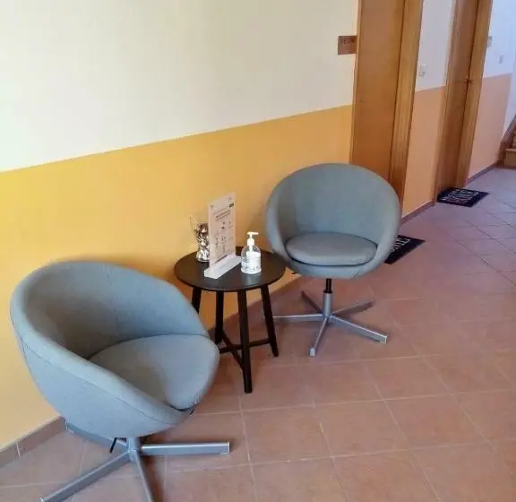 スタンダードトリプルルーム, Chambres Thirion