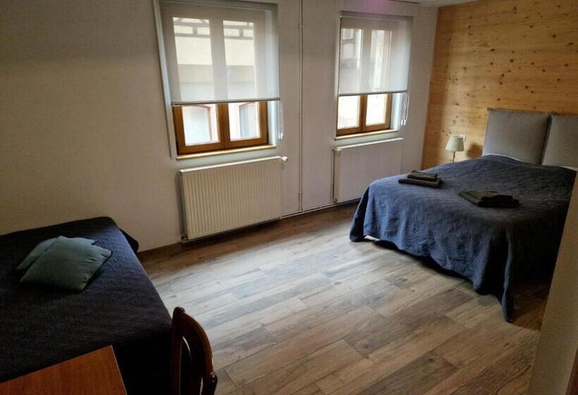 Номер Стандарт Трехместный, Chambres Thirion
