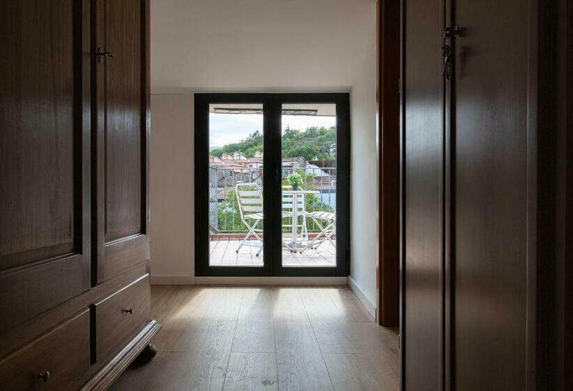 اتاق استاندارد, Fox House Bnb