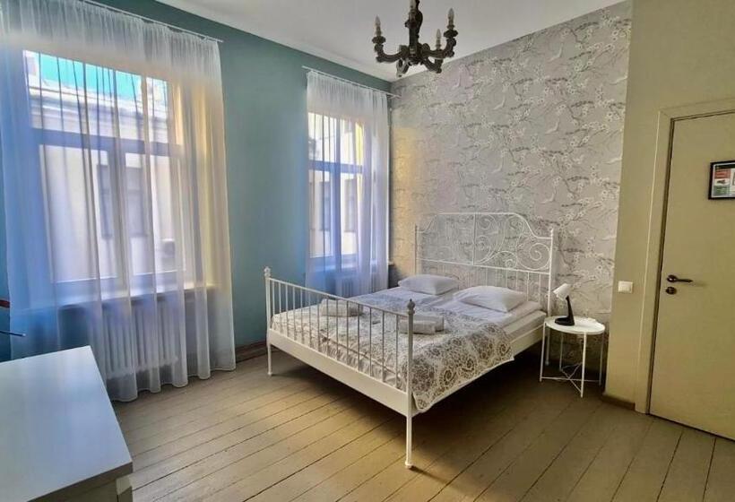 اتاق استاندارد, Blue Bird Hostel In Riga Old Town