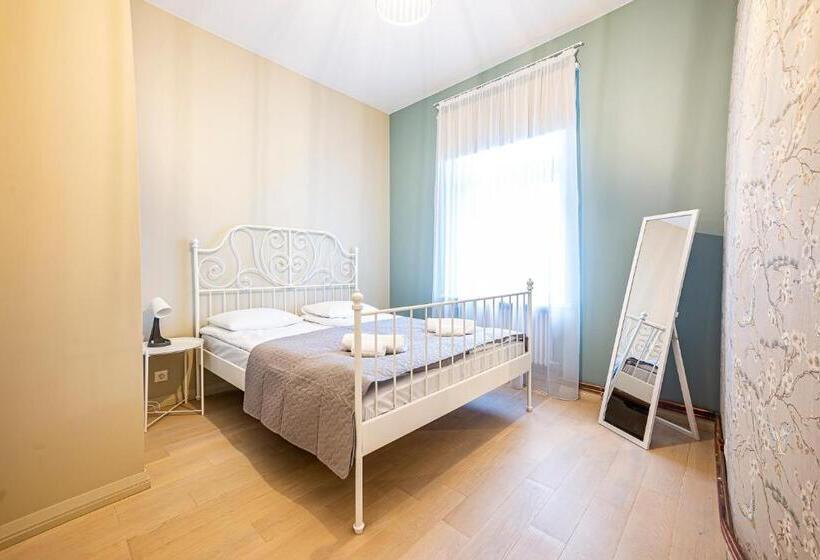 اتاق استاندارد, Blue Bird Hostel In Riga Old Town